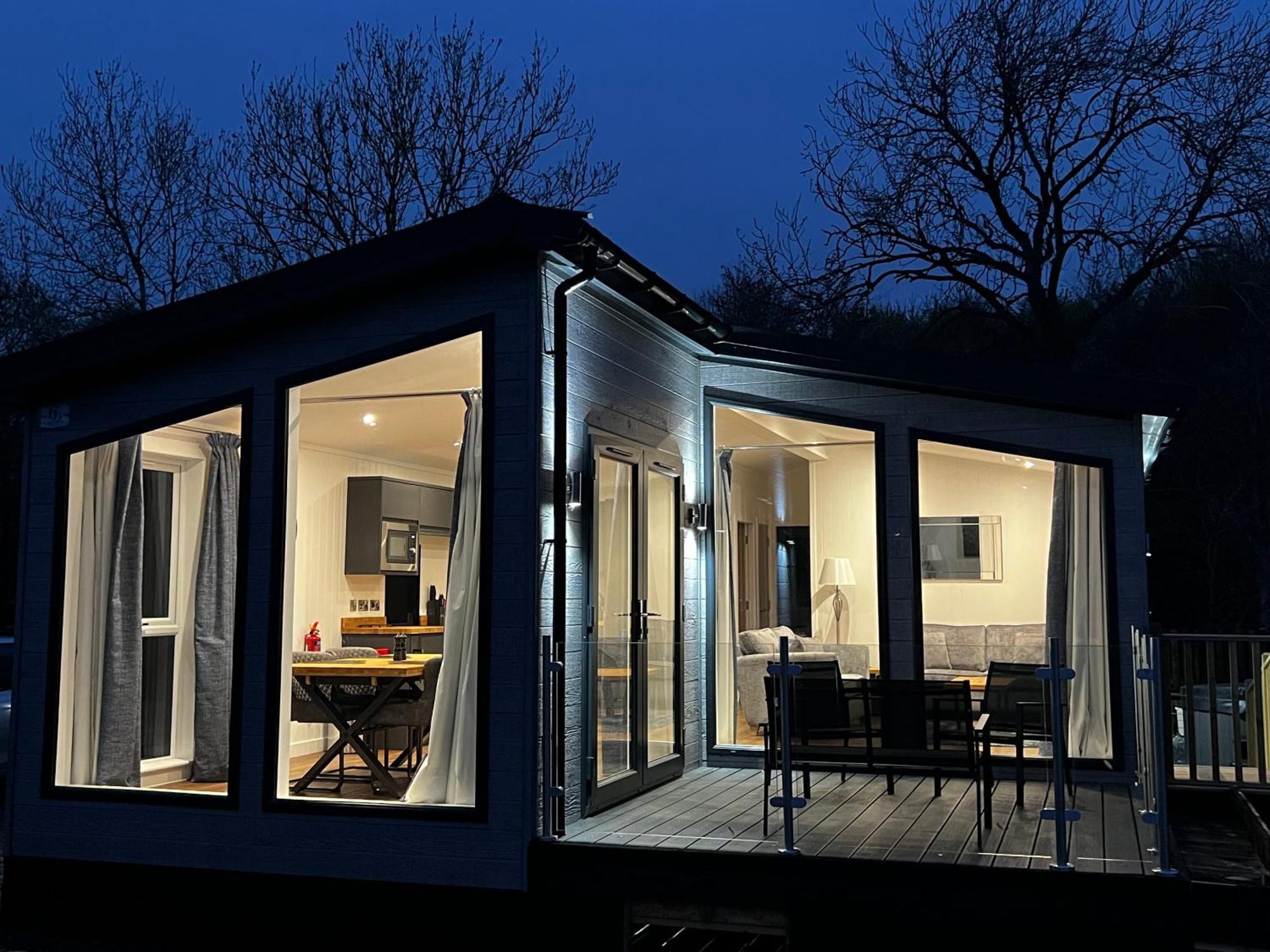 Lodge Silverwood Luxury & Bistro Barn *