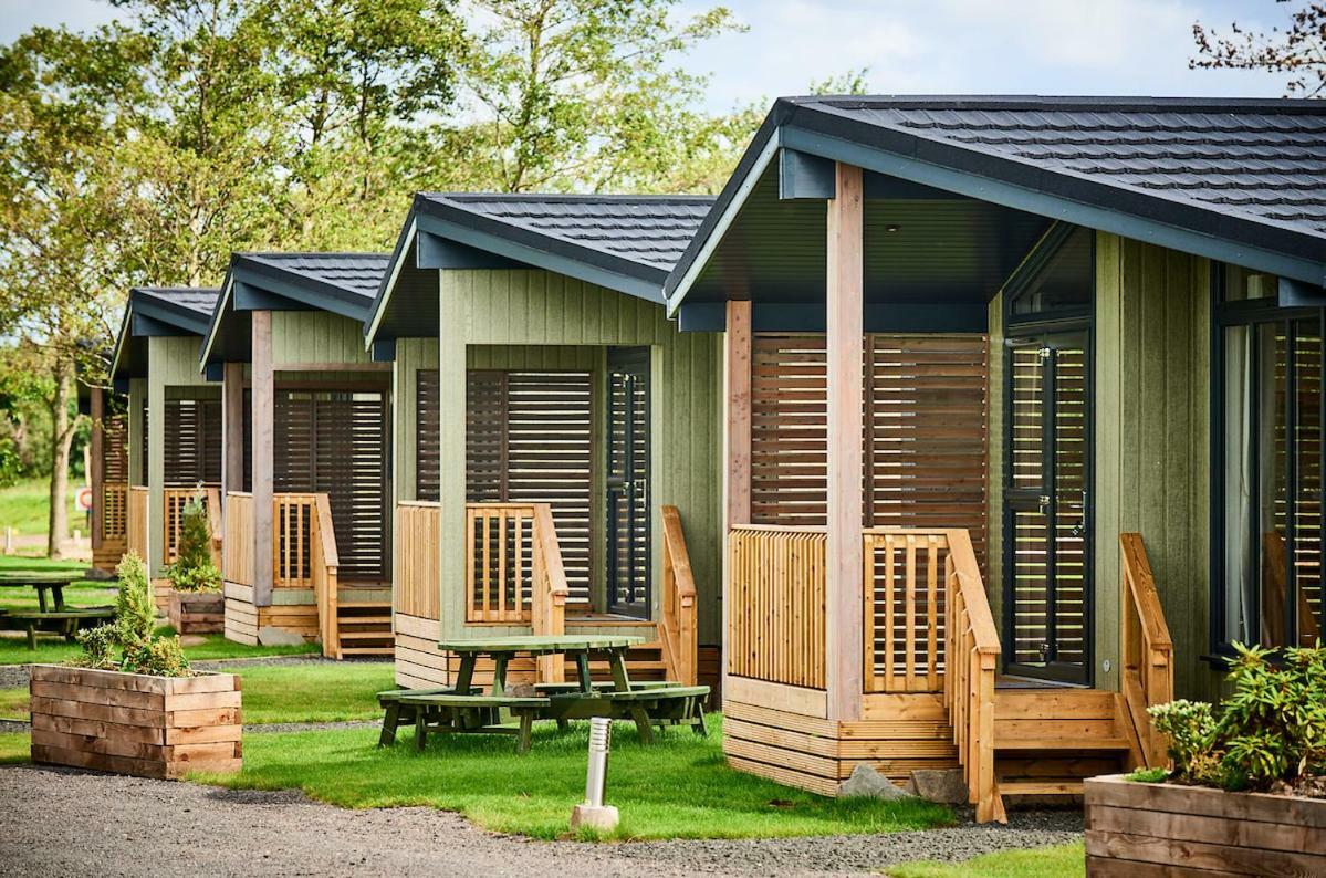 Silverwood Luxury & Bistro Barn Lodge