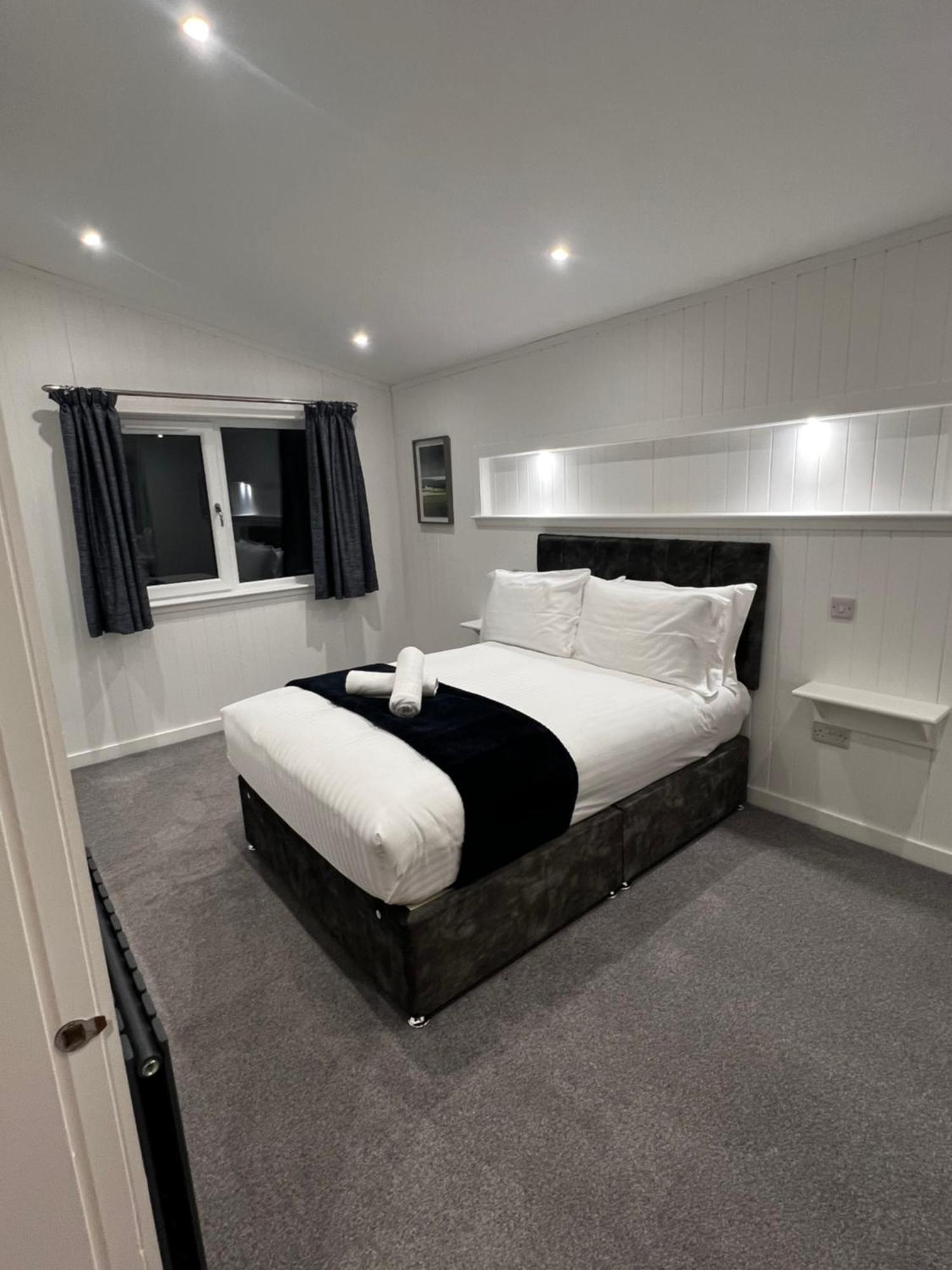 Lodge Silverwood Luxury & Bistro Barn *