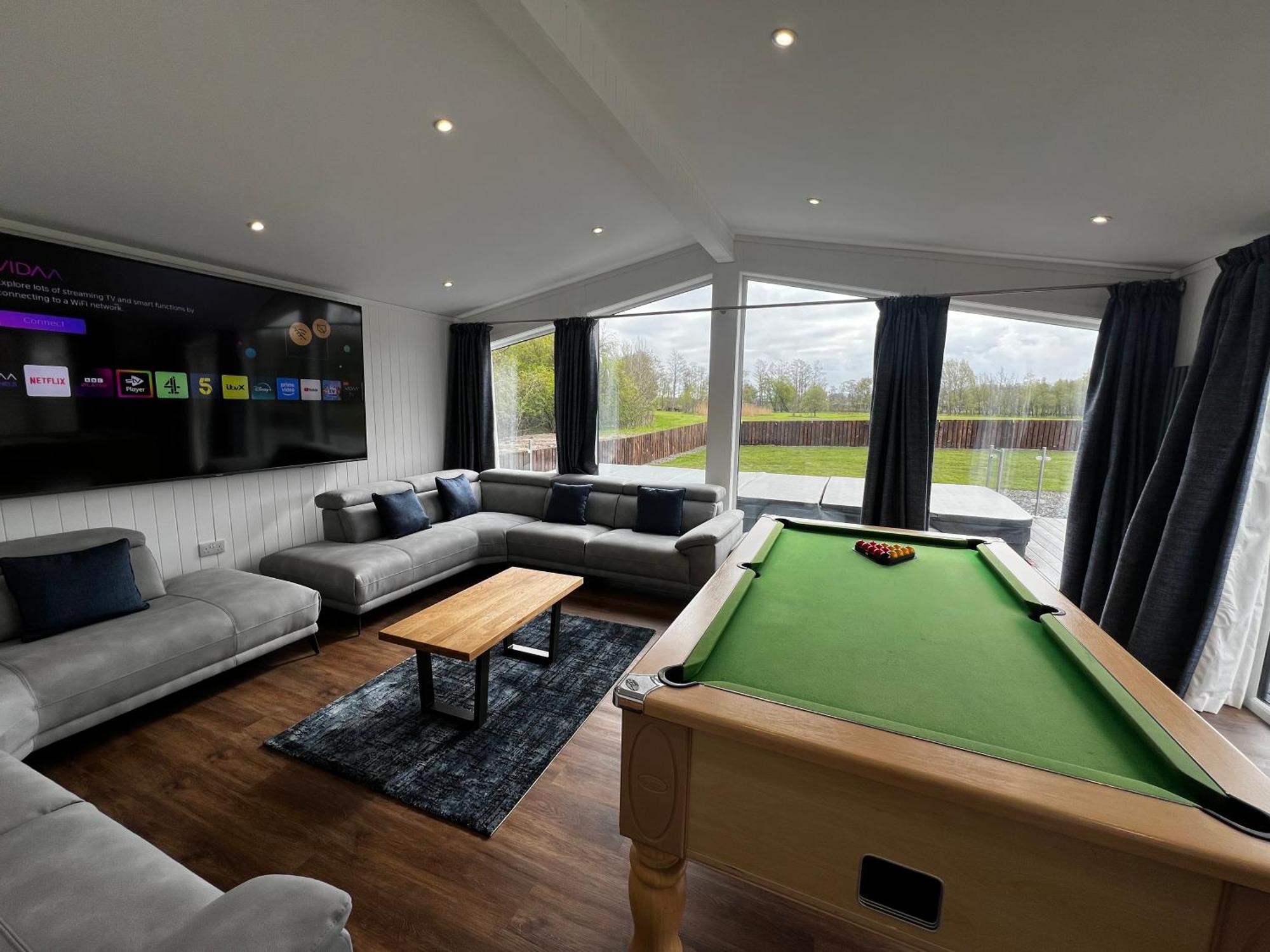 Silverwood Luxury & Bistro Barn Lodge Perth