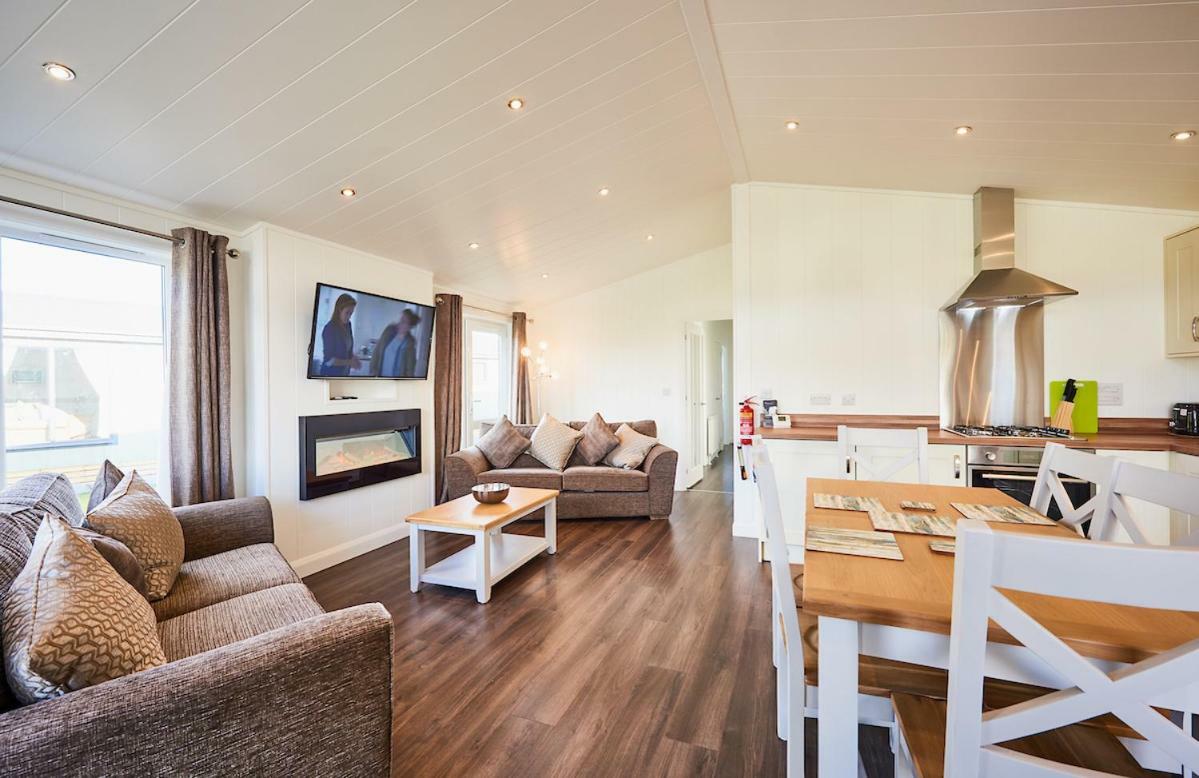 Silverwood Luxury & Bistro Barn Lodge *